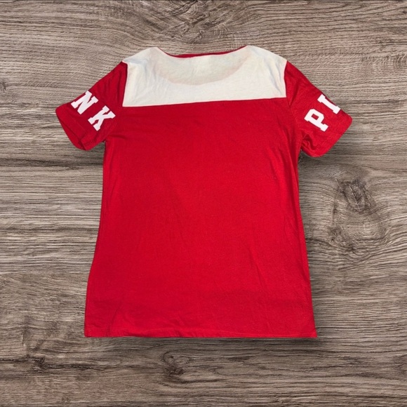 PINK Victoria's Secret XS Red and White Y2K Short Sleeve Logo Crew Neck Tee - Picture 2 of 5
